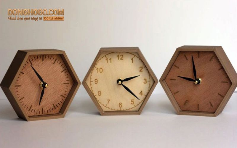 Mua đồng hồ gỗ để bàn ở đâu uy tín
